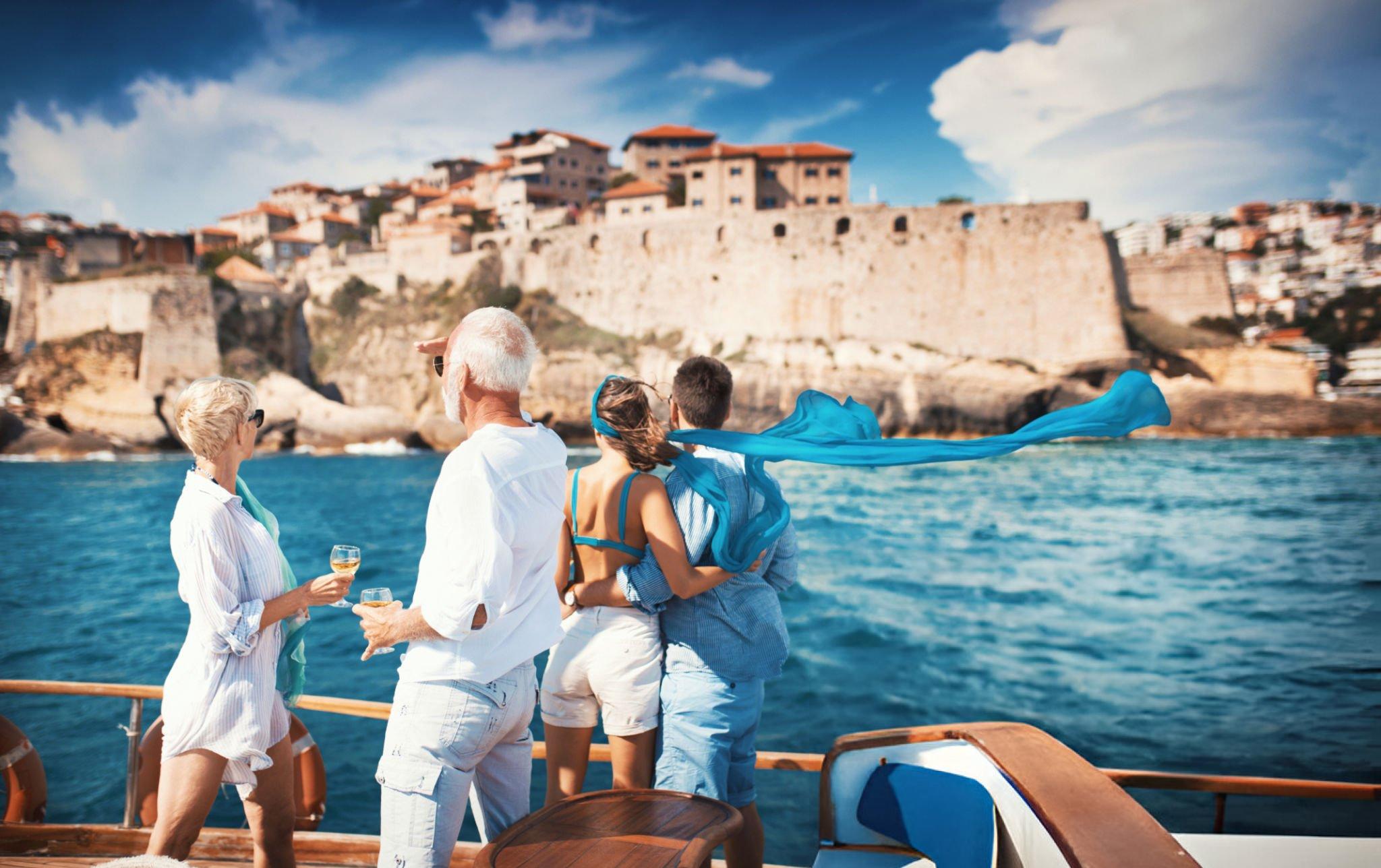 Travel the world with unforgettable adventures